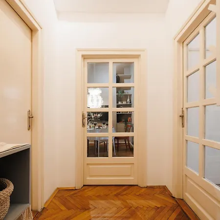 Apartament Melody View With Balcony 2min To National Assembly