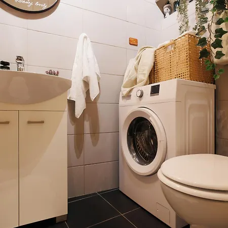 Melody View With Balcony 2min To National Assembly 贝尔格莱德